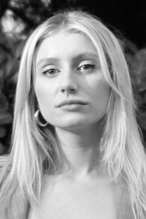 Photo of Eliza Brownlie, Directing