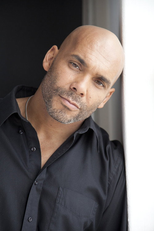 Photo of Réal Andrews, Acting