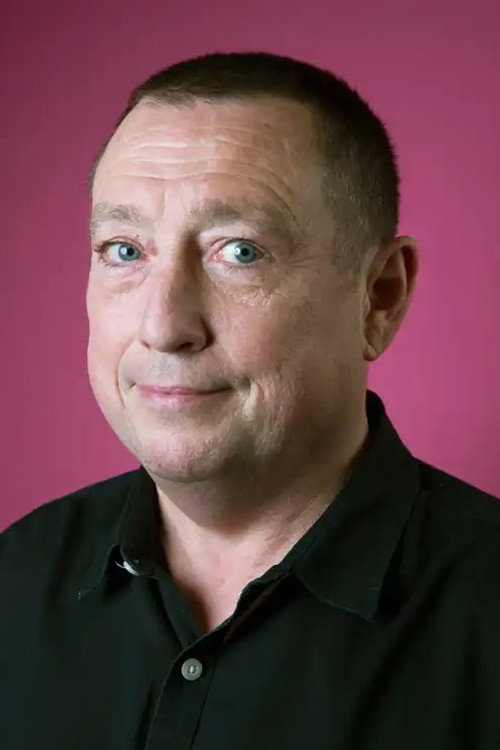 Photo of Lee Macdonald, Acting