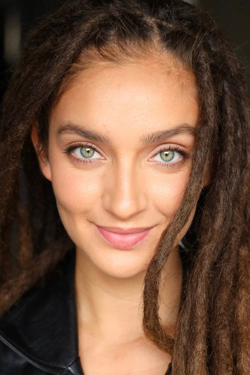 Photo of Carli McIntyre, Acting