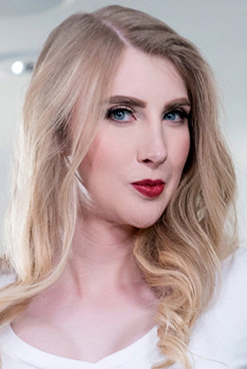 Photo of Janelle Fennec, Acting