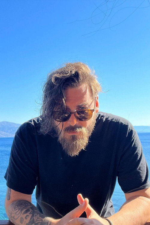 Photo of Elraen, Acting