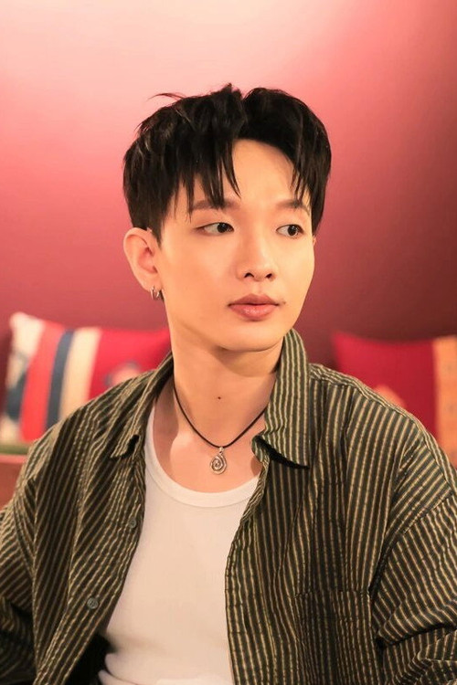 Photo of Hoàng Dũng, Acting