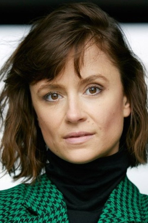 Photo of Lilly Menke, Acting