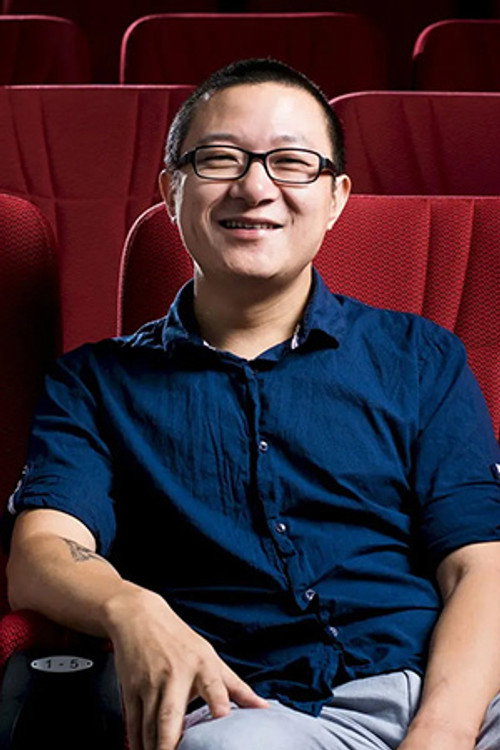 Photo of Zeng Jian, Camera