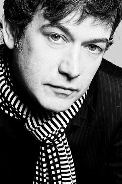 Photo of Chris O'Neill, Acting