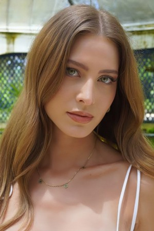 Hanna Romanazzi profile