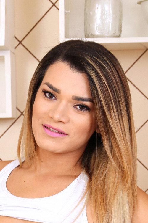 Photo of Paulinha Lima, Acting
