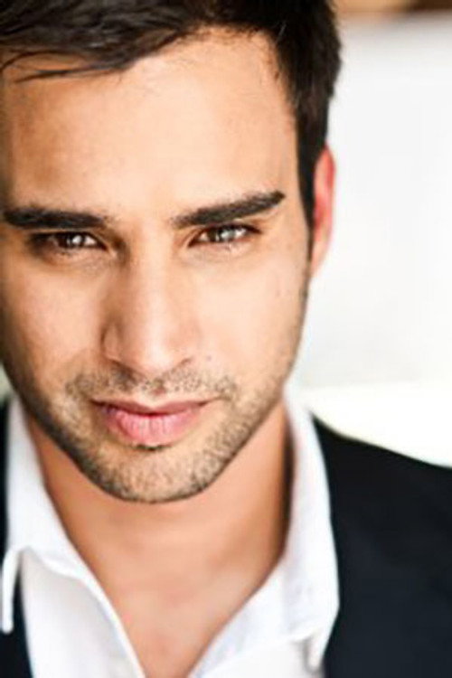 Photo of Robert Tena, Acting