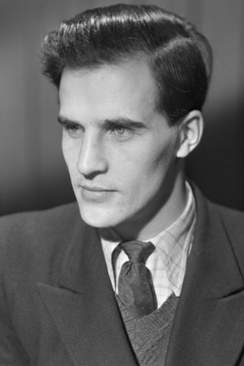 Photo of Veikko Uusimäki, Acting