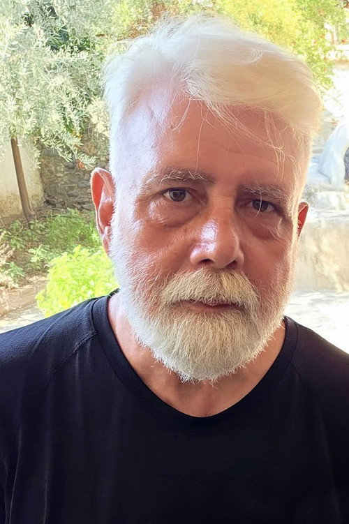 Νίκος Θεοφάνους profile