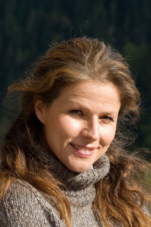 Photo of Leonore Capell, Acting