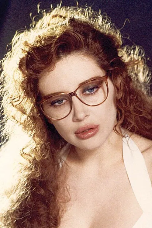 Francesca Dellera profile