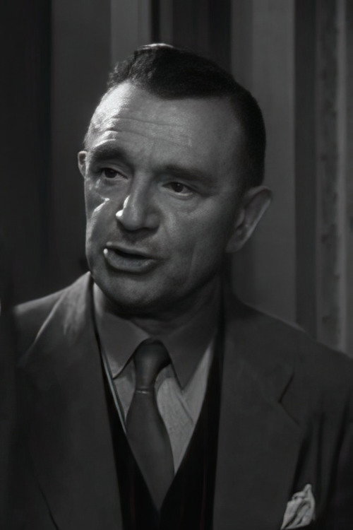 Photo of Arthur Devère, Acting