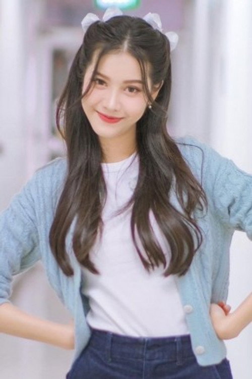 Oom Panchaya Suwannagood profile