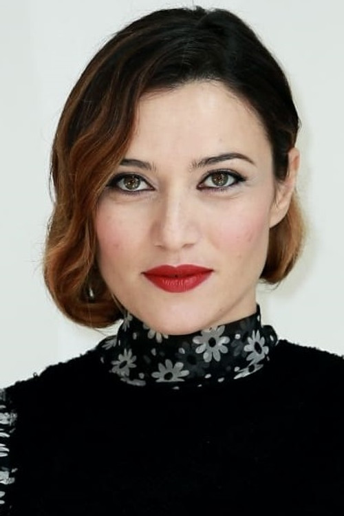 Anna Foglietta profile