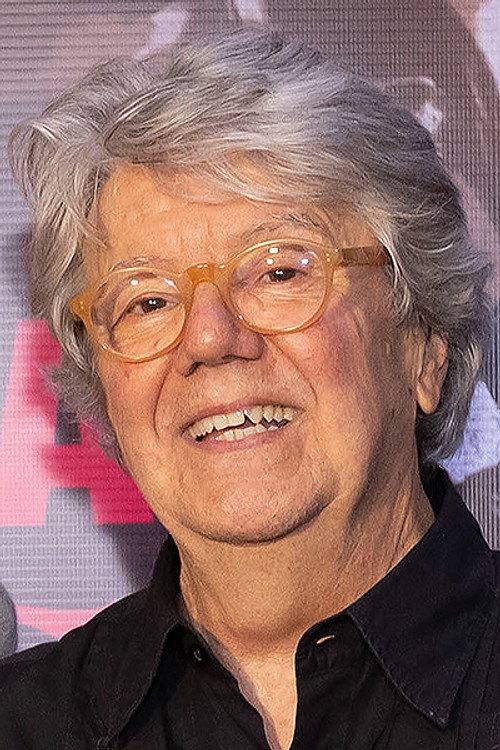 Emilio Carrera profile