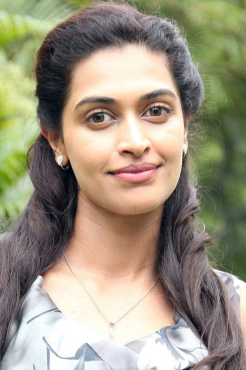 Photo of Salony Luthra, Acting