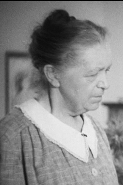 Photo of Hélène Dartigue, Acting