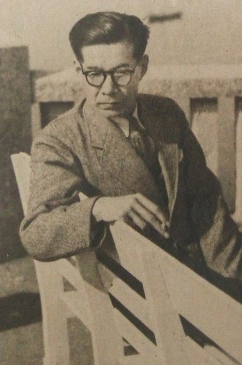 Photo of Tomoji Abe, Writing