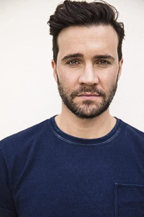 Photo of Gil McKinney, Acting
