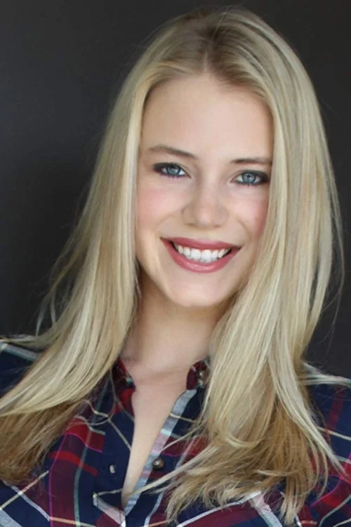 Photo of Julia Rusatsky, Acting