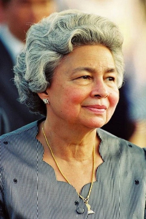 Photo of Monique Sihanouk, Acting