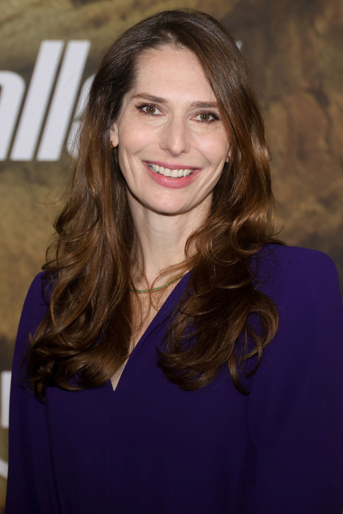 Photo of Geneva Robertson-Dworet, Writing