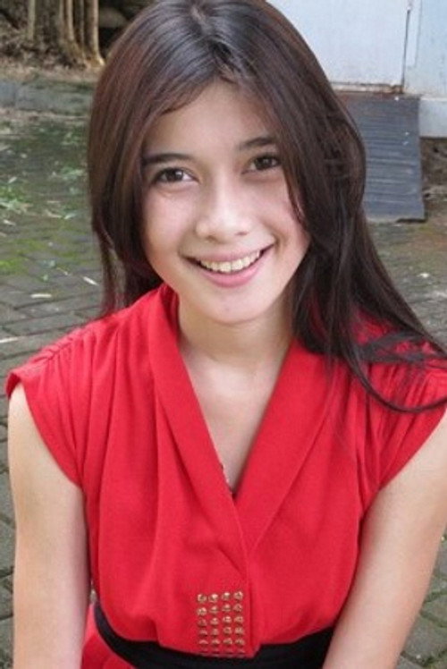 Photo of Airis Emiliana, Acting
