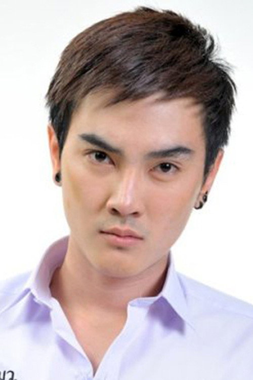 Photo of Withawat Thaokhamlue, Acting