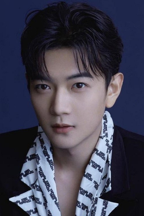 Ли Ши Ци profile