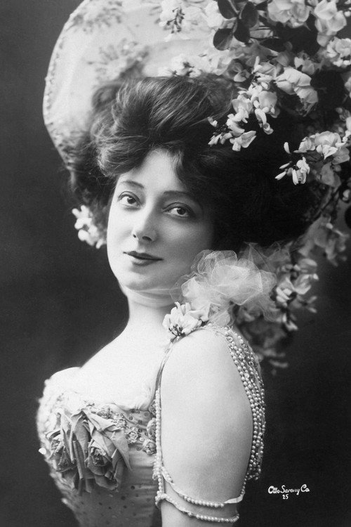 Photo of Anna Held, Acting