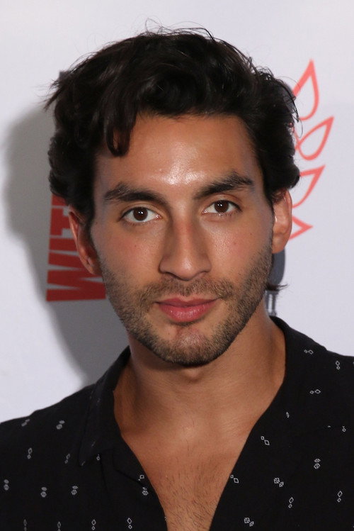 Photo of Robert Roldan, Acting