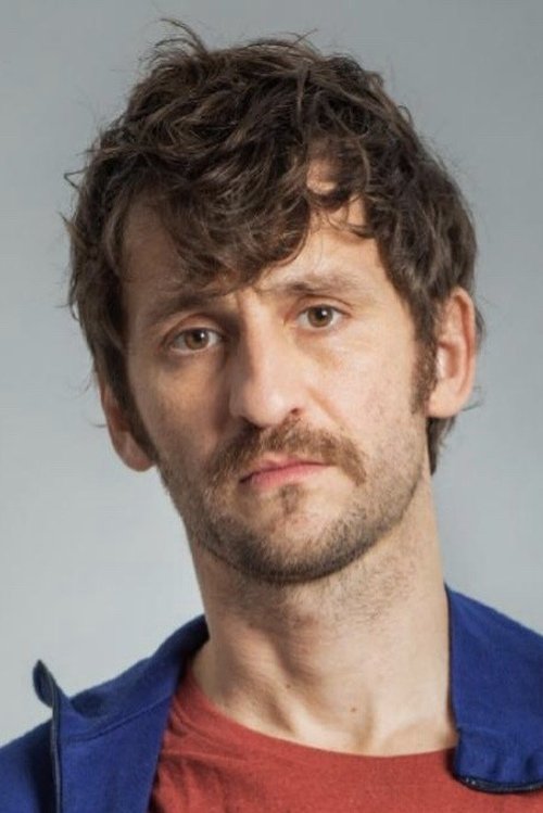 Raúl Arévalo profile