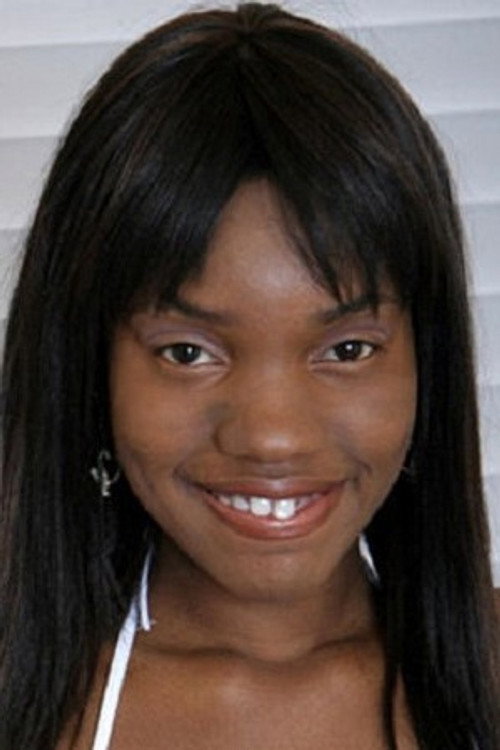 Photo of Yazmene Fine, Acting
