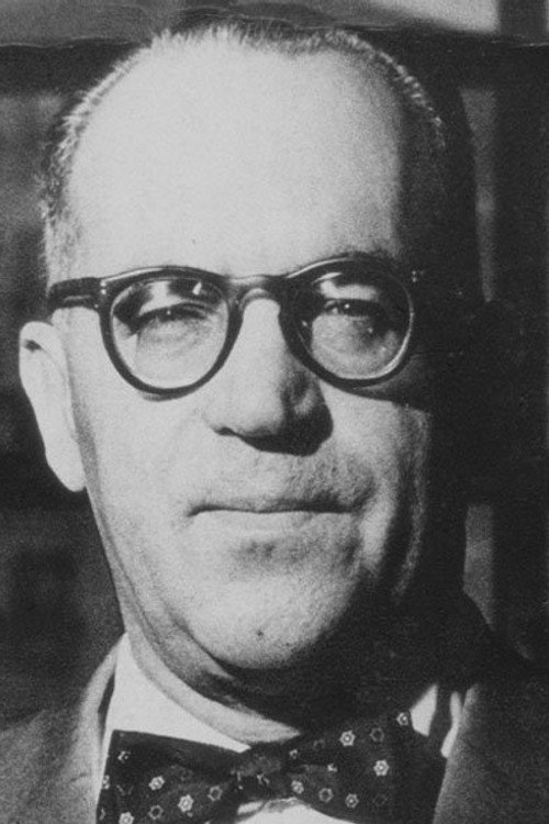 Photo of Guimarães Rosa, Writing