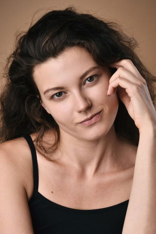 Photo of Alina Zievakova, Acting