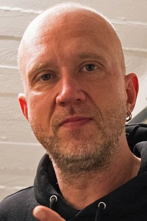 Photo of Jon Larsen, Acting