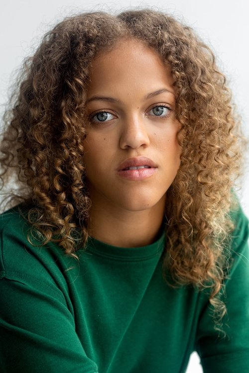 Sarah-Maxine Racicot profile