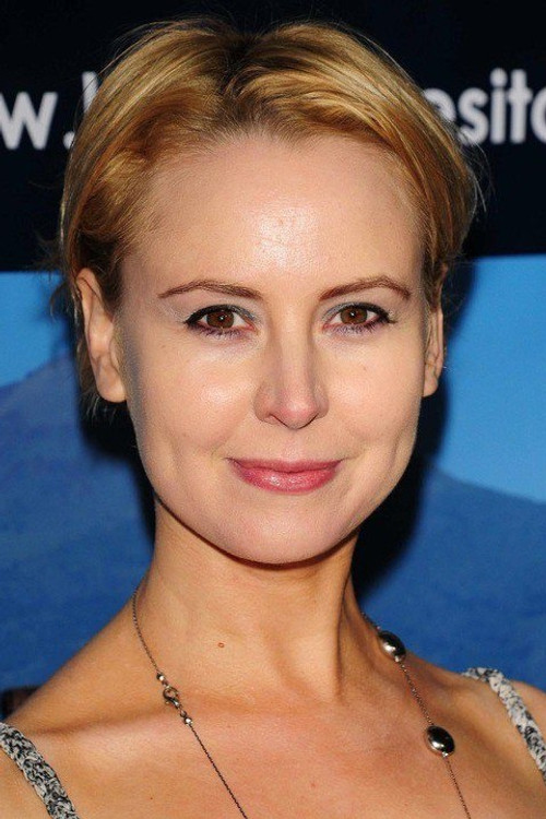 Caroline Carver profile