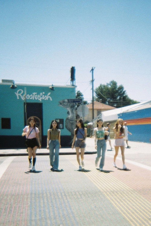 Series poster for LA@ITZY (2022)