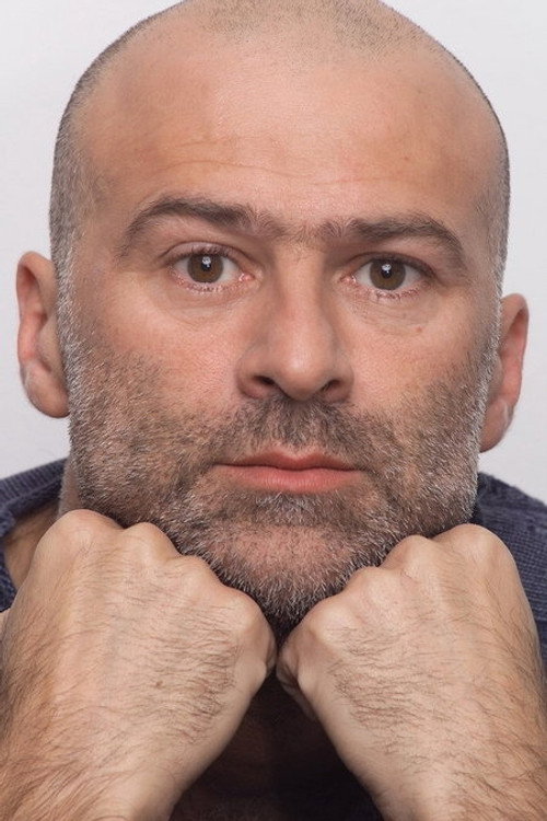 Photo of Julien Kramer, Acting