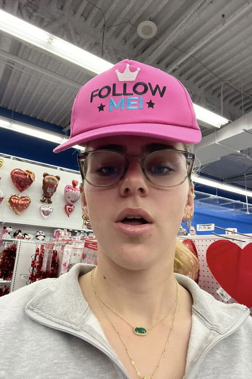 Hailey Knauss profile