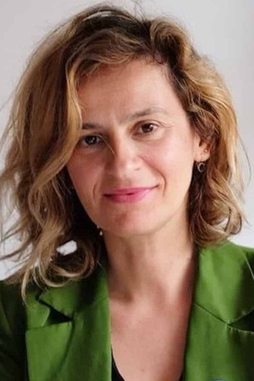 Photo of Cláudia Lucas Chéu, Writing
