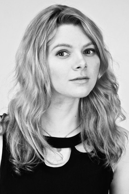 Photo of Lisa Bennett, Acting