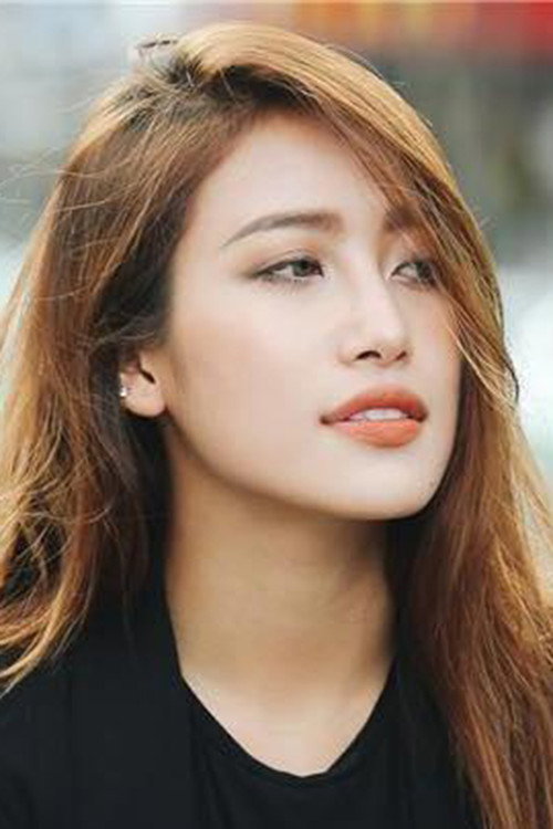 Photo of Phan Ngân, Acting