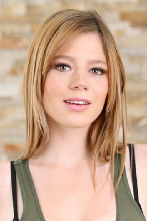 Photo of Mia Collins, Acting