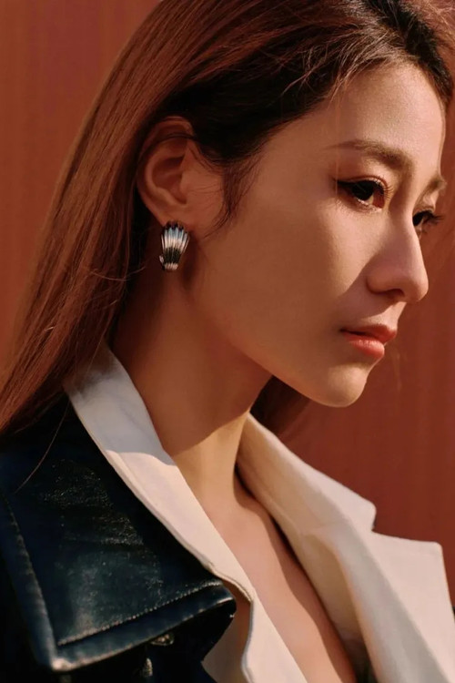 Wen Yingqian profile