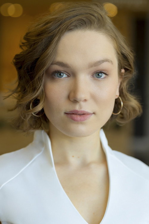 Photo of Madison Pullins, Acting