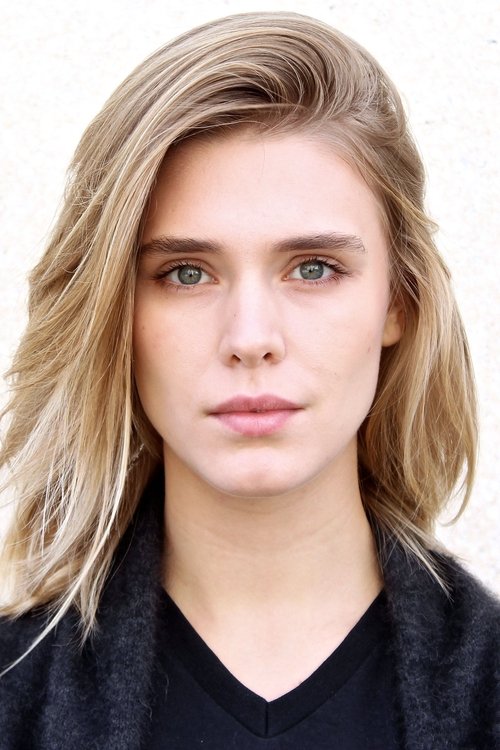 Gaia Weiss profile